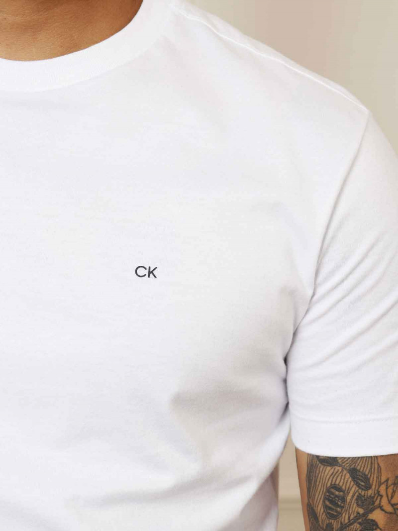 Camiseta Masculina Klein Original Com siglas CK - Branca Marcas | Trânsito Livre