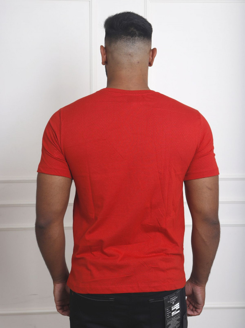 Camiseta Cavalera Masculina Comfort Furadinha - Vermelho