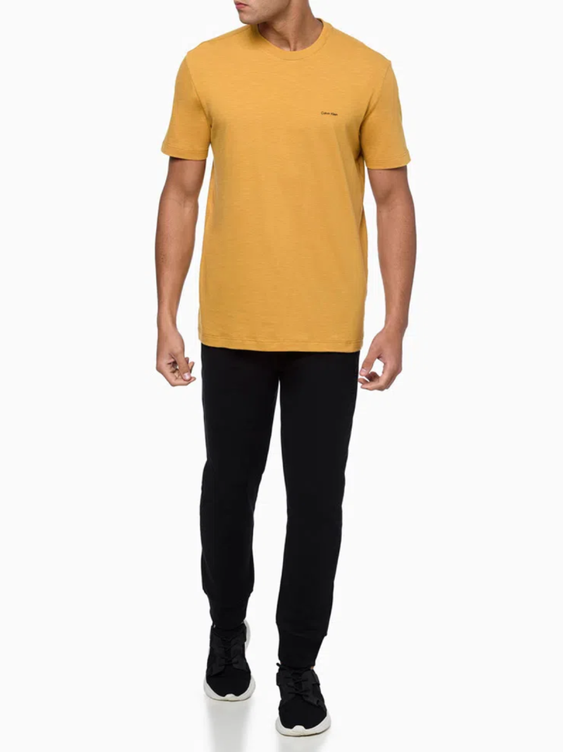 Camiseta Calvin Klein Masculina Básica - Mostarda